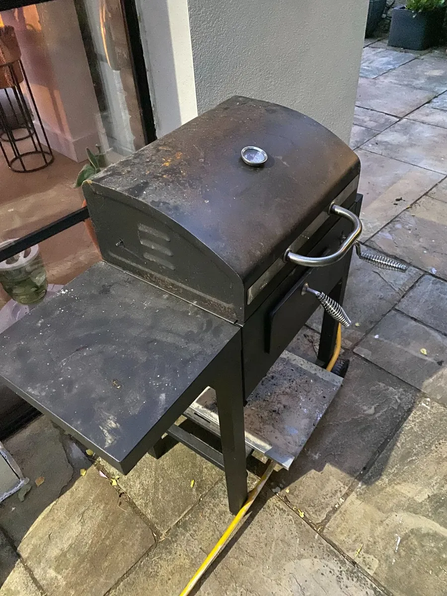 Grill BBQ Barbeque with Cover - Image 3