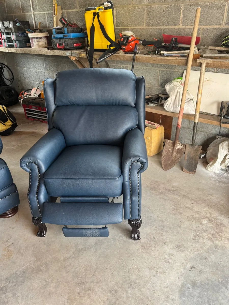 3 piece sofa - Image 3