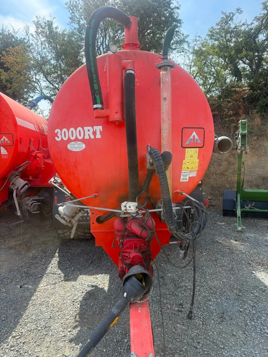 Abbey 3,000 Gal Tank - €35,000 + VAT - Image 2