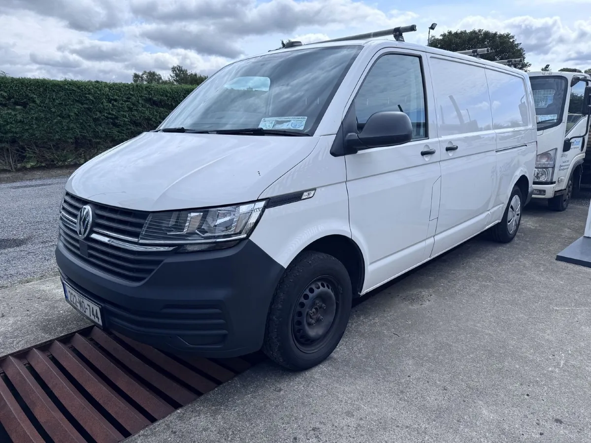 Volkswagen Transporter X 2 2022 and 2021 - Image 3