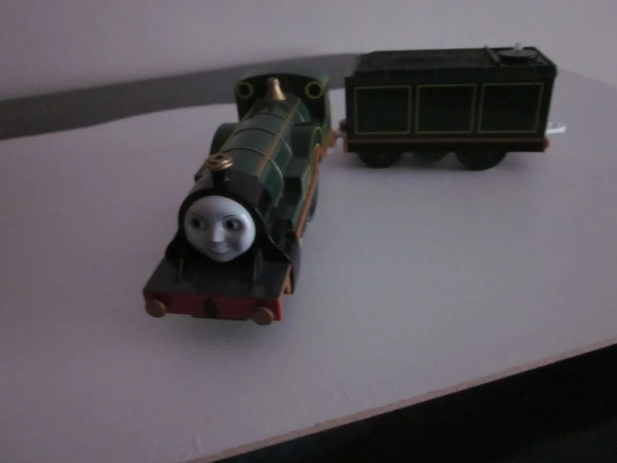 Thomas&Friends Emily Motorised Train/Tender 2004 - Image 1
