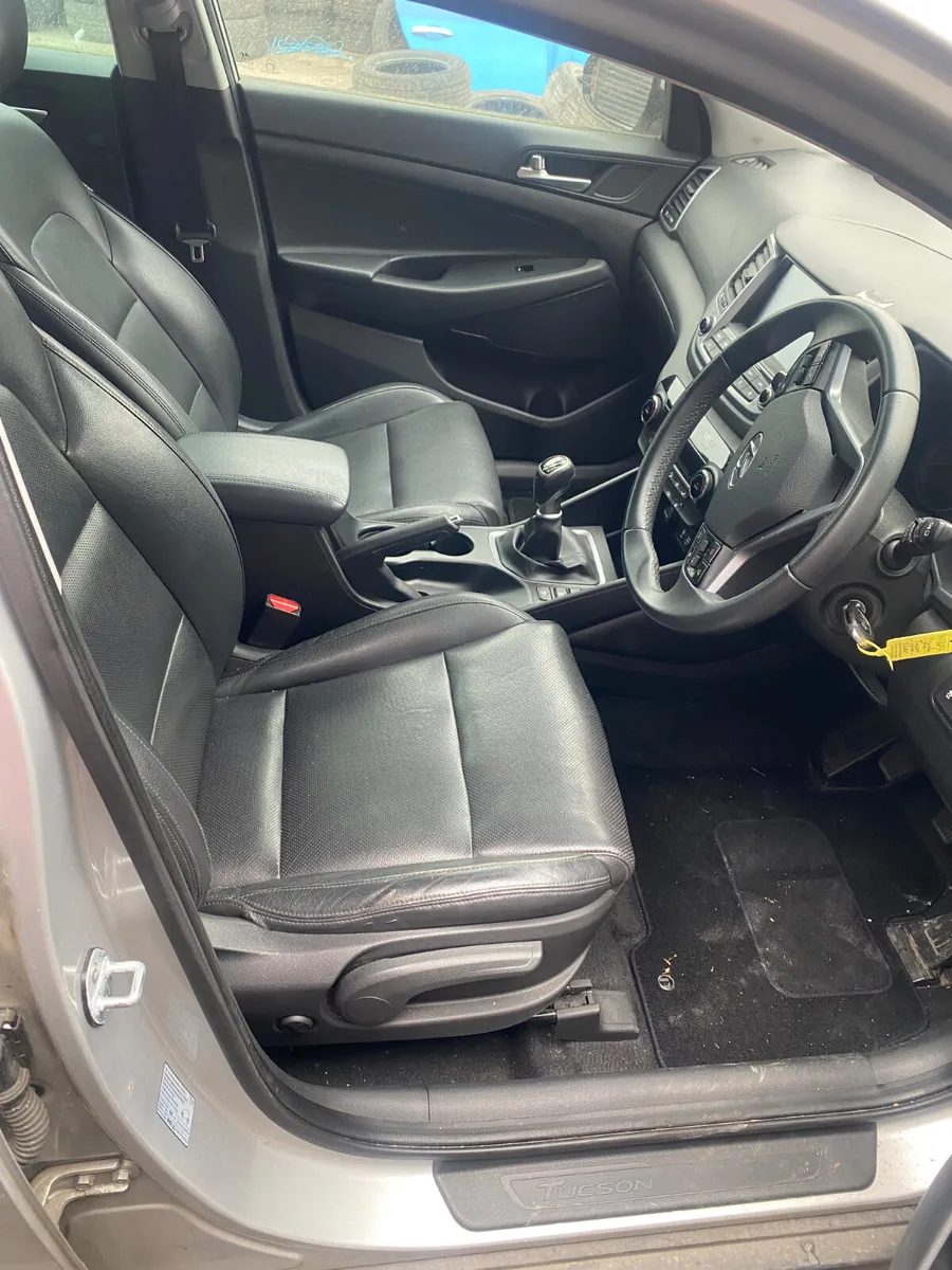 Hyundai Tucson Leather seats for Sale - Image 3