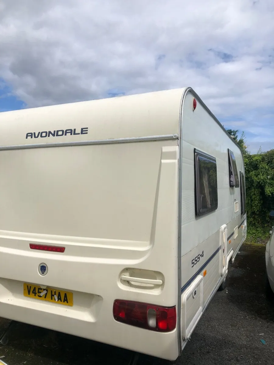 Caravan 4./5 berth  with permanent end bed . - Image 4