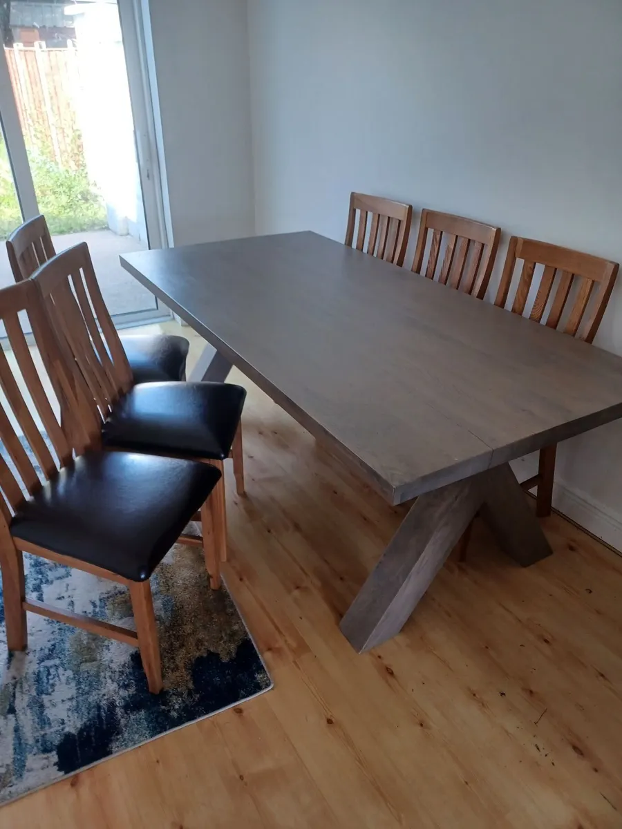 Table and 6 chairs