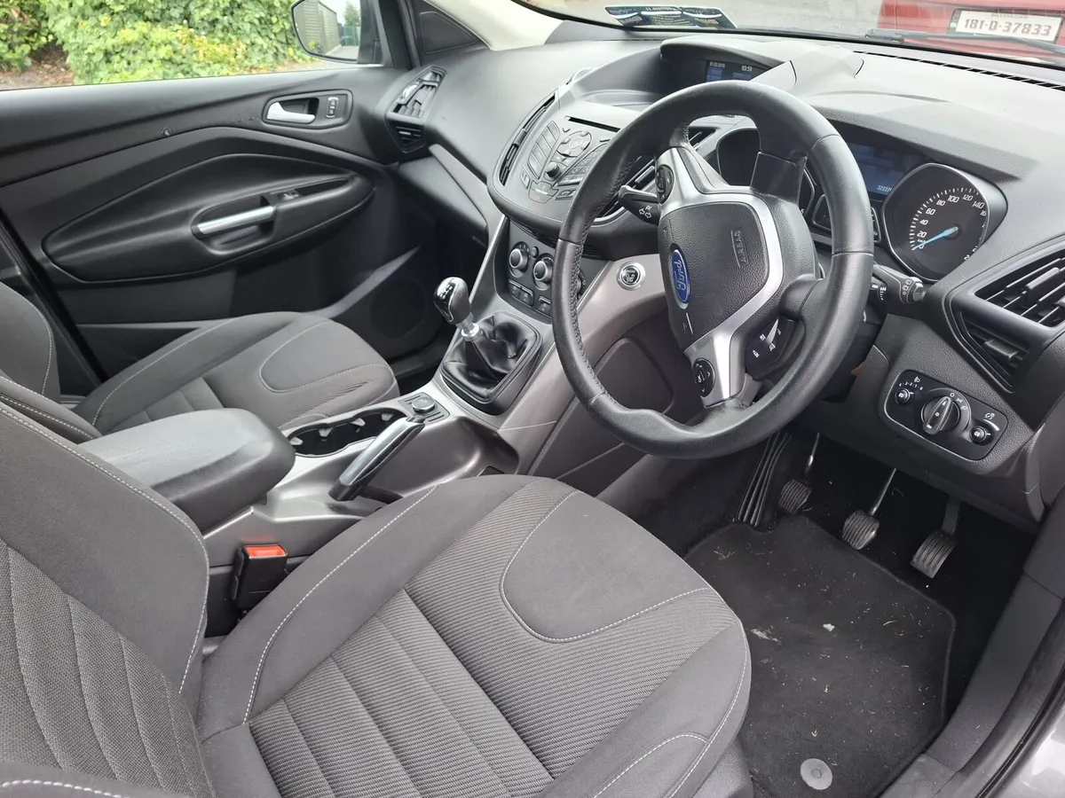 FORD KUGA 2.0 DIESEL COMMERCIAL 2 SEATS - Image 2