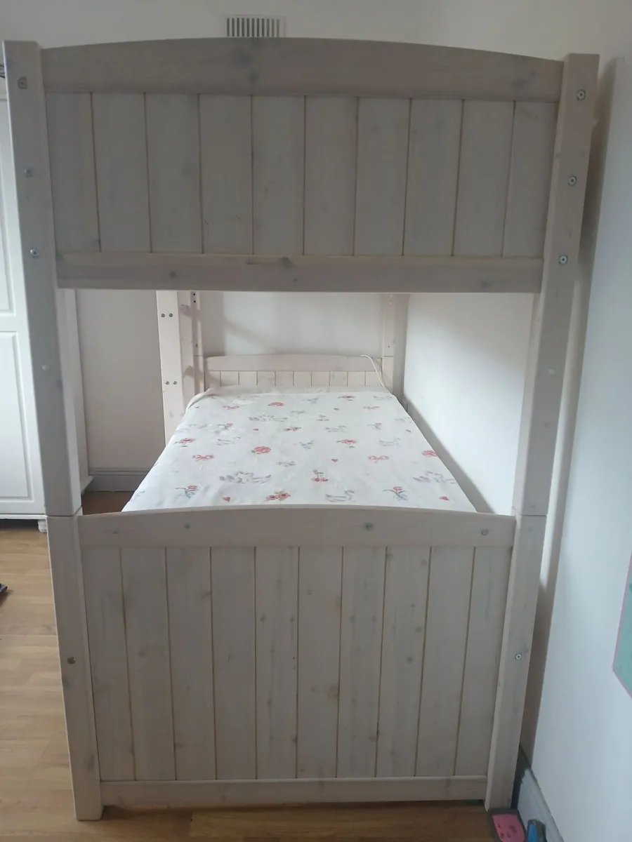 Bunkbeds - Image 1