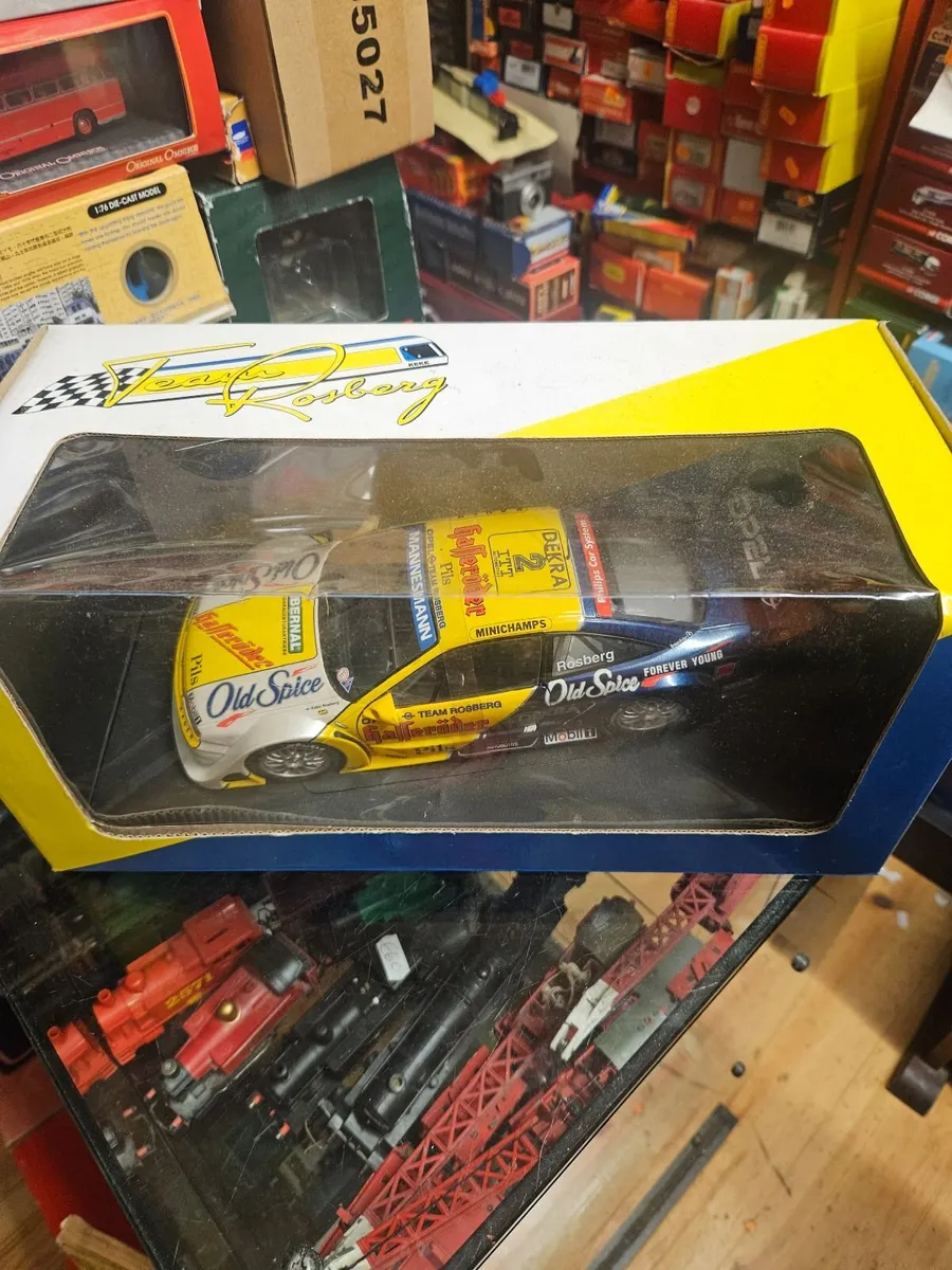 Corgi Minichamps Opel Kalibra Racing Rosberg 1.18 - Image 3