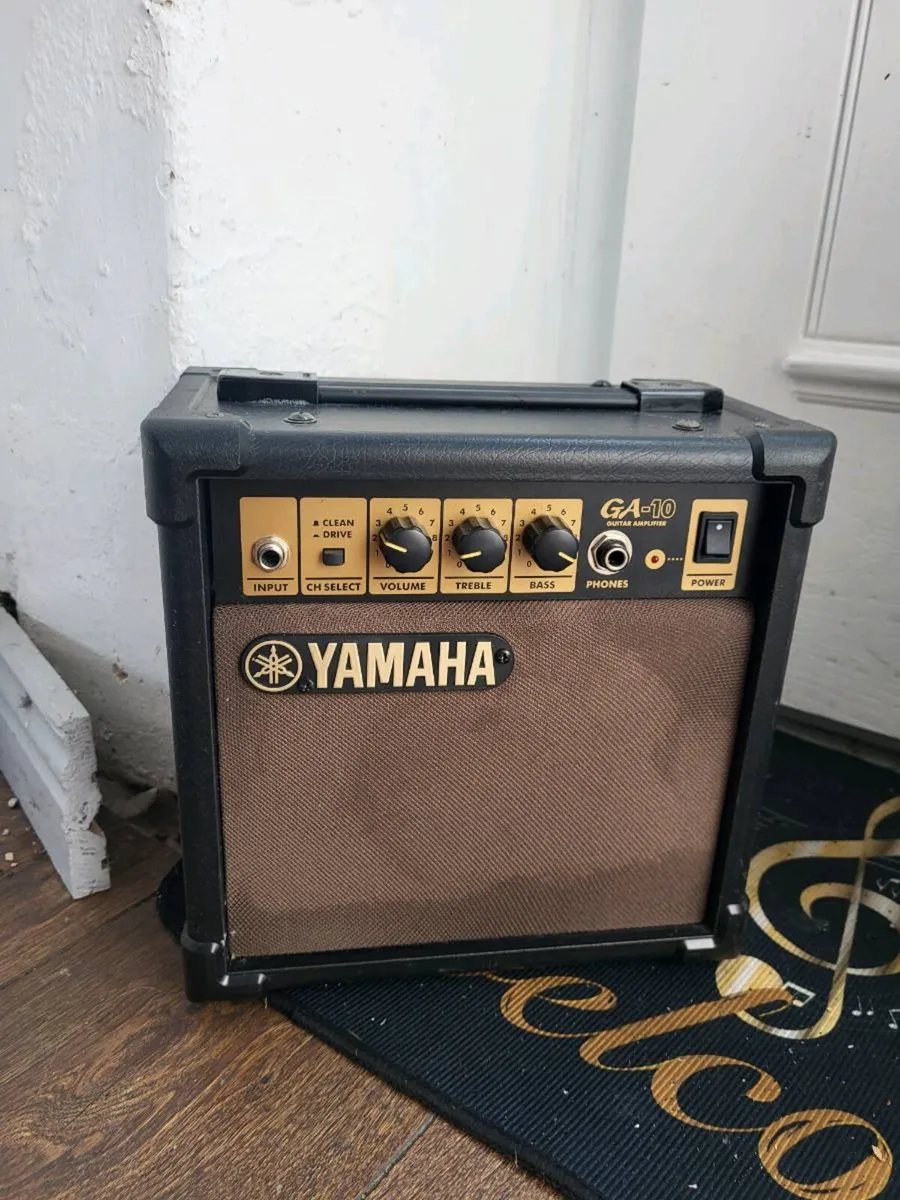 Guitar - Image 4