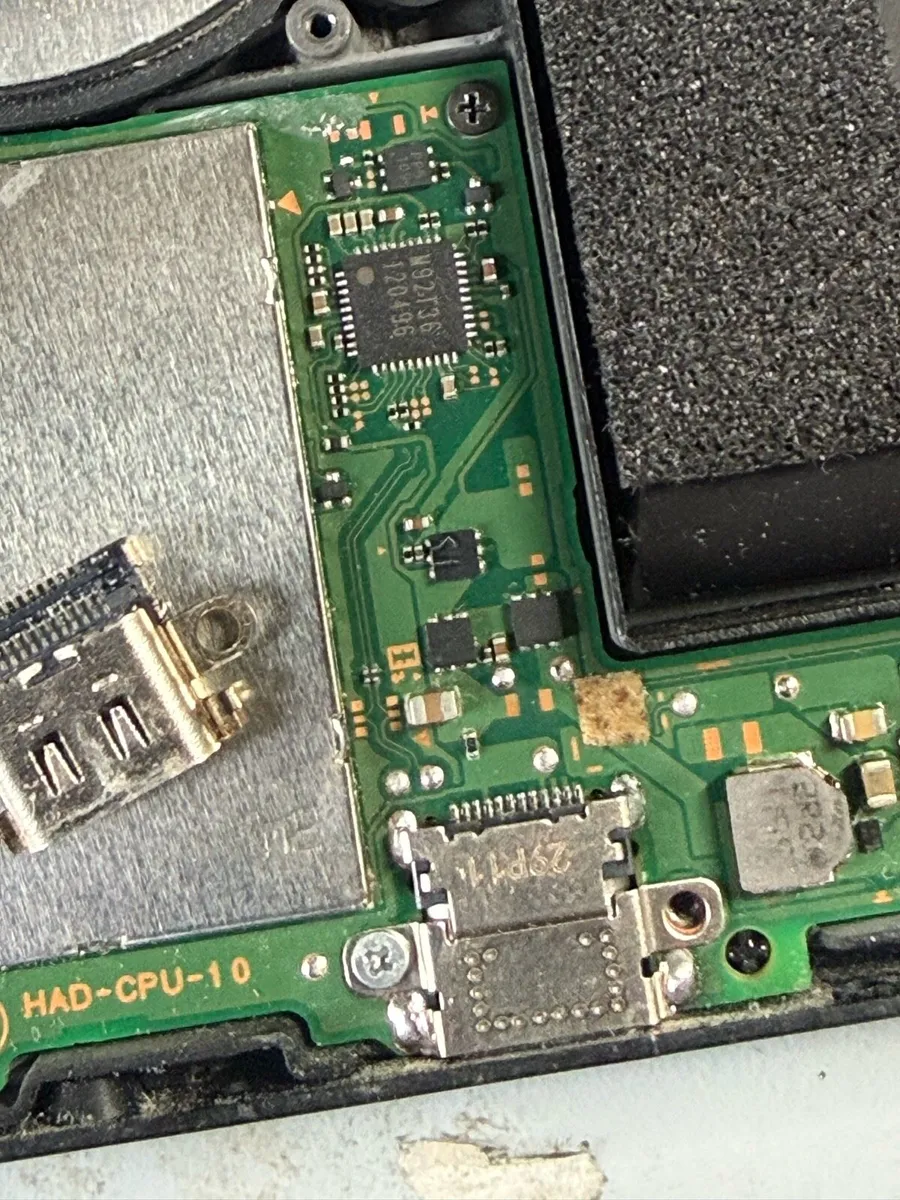 Game console and joystick repair - Image 2
