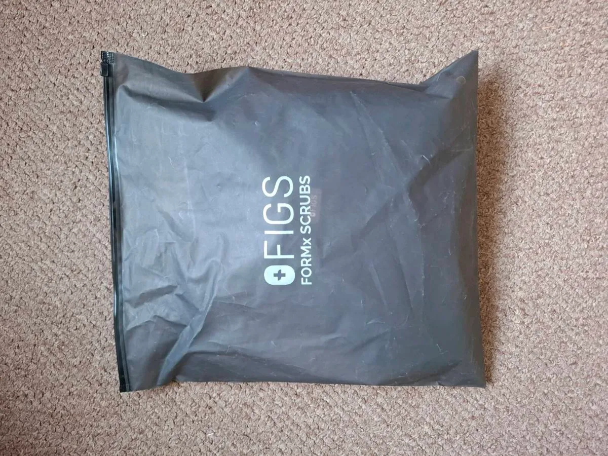 FIGS Scrubs Pants - Image 4
