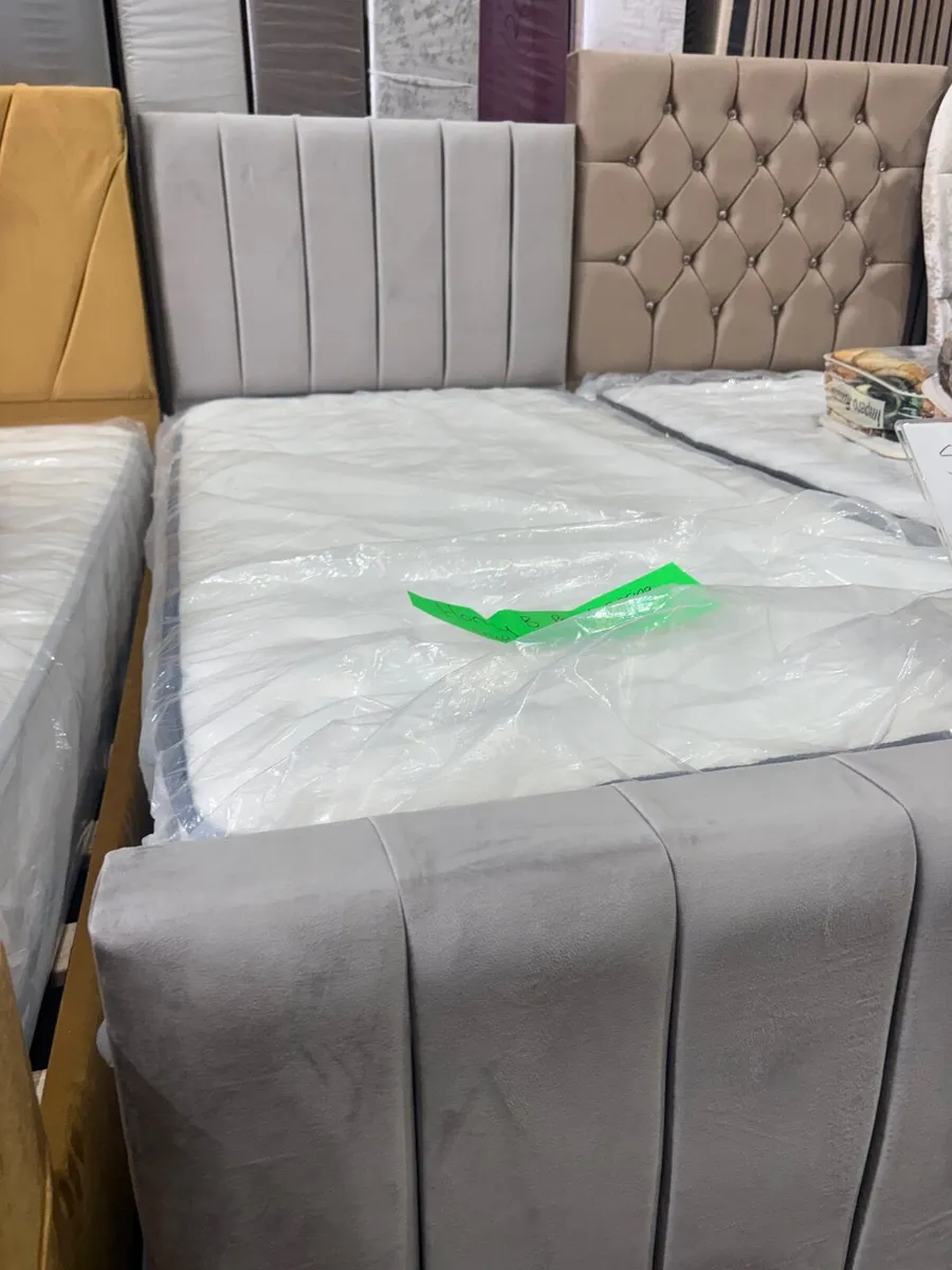 Beds and mattresses - Image 4