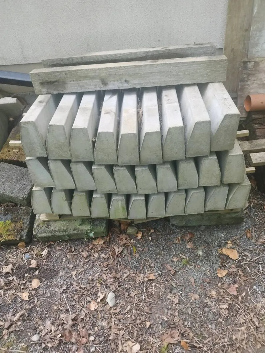 Kerbs - Image 1