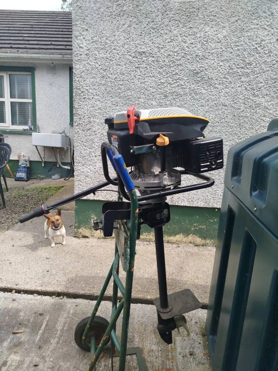 Outboard motor - Image 2