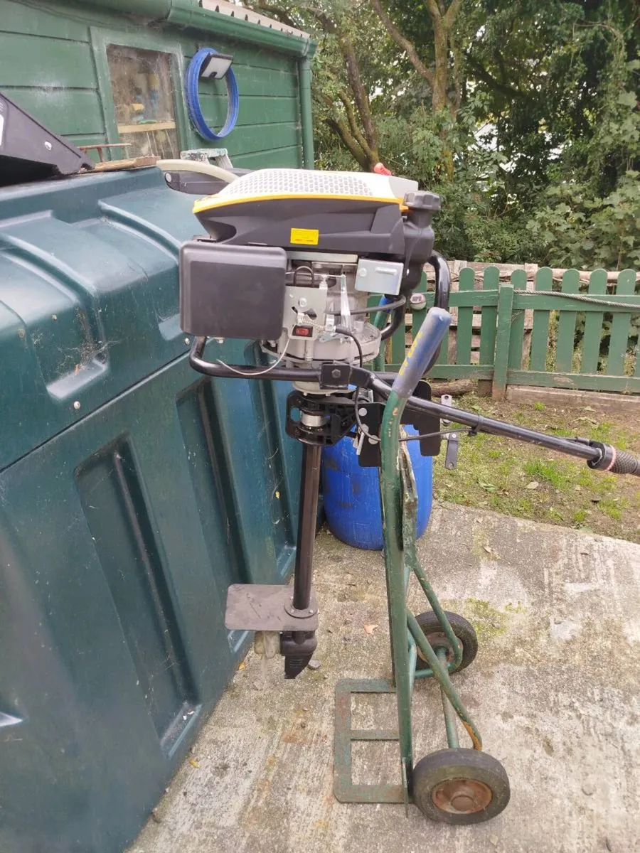Outboard motor - Image 3