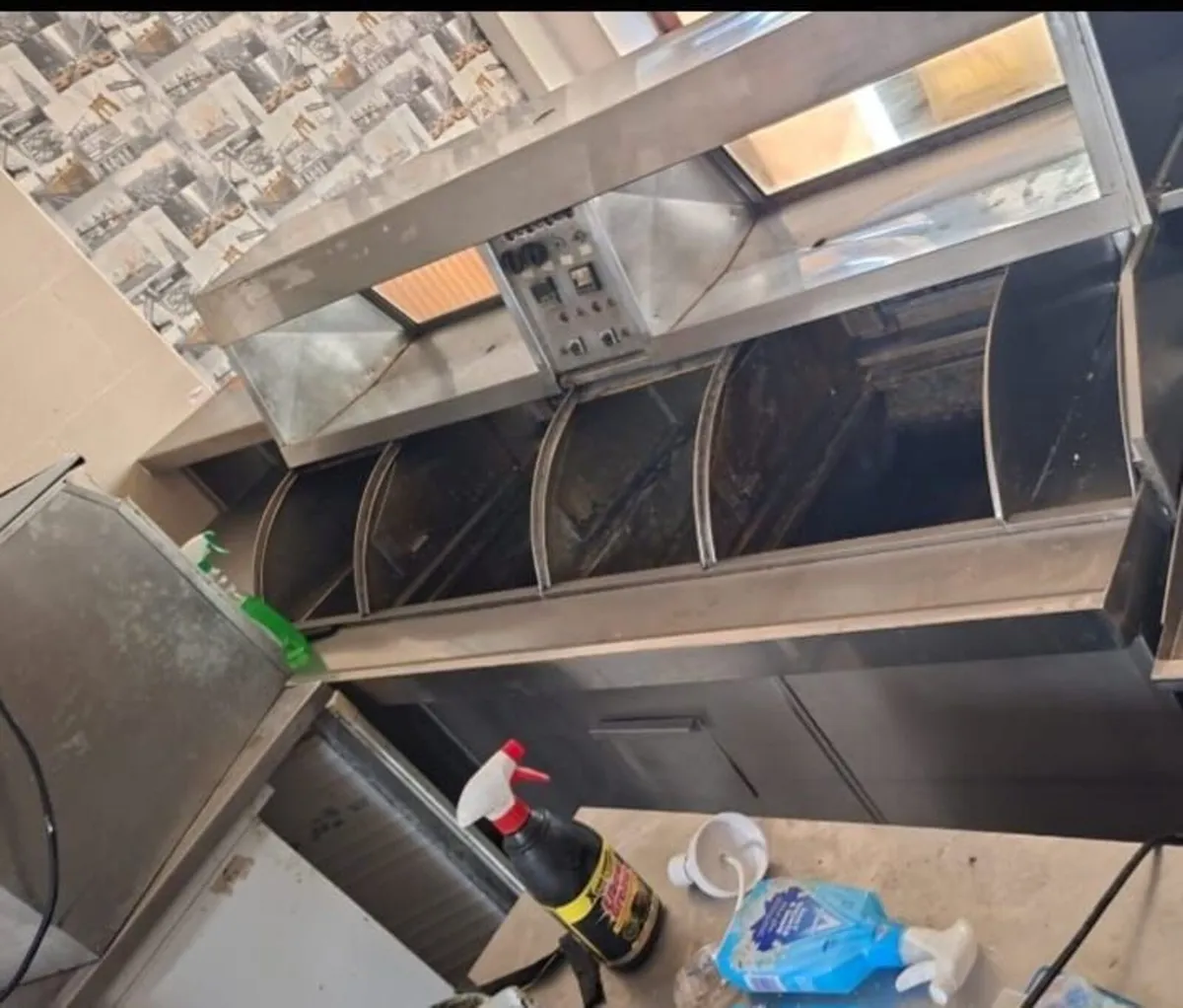 Two pan electric fish and chip deep frying range - Image 2