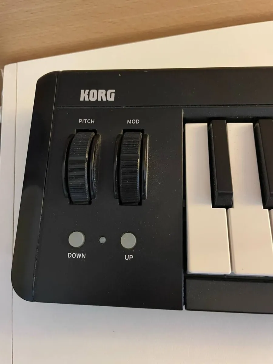 Korg microKEY2-37 MIDI keyboard - Image 2