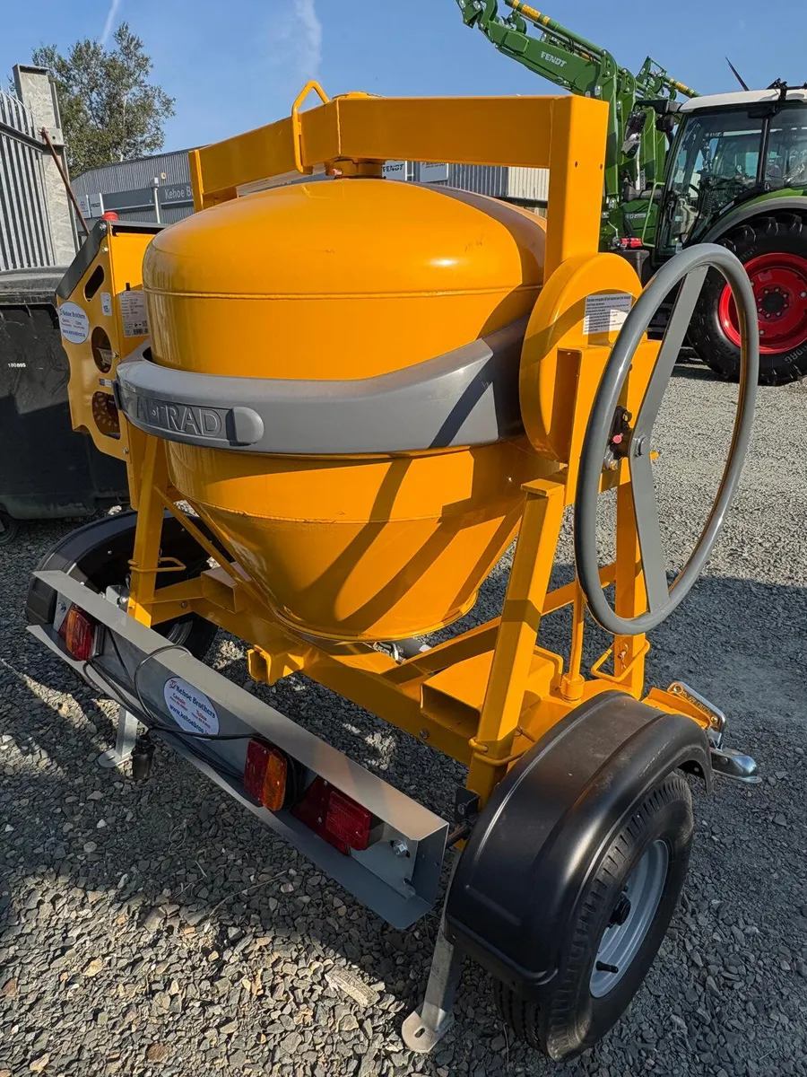 New Altrad 4 Bag Cement Mixer - €4,065 + VAT - Image 1