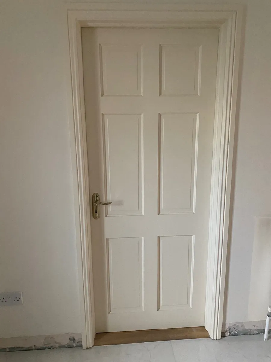 Internal  wooden doors - Image 3