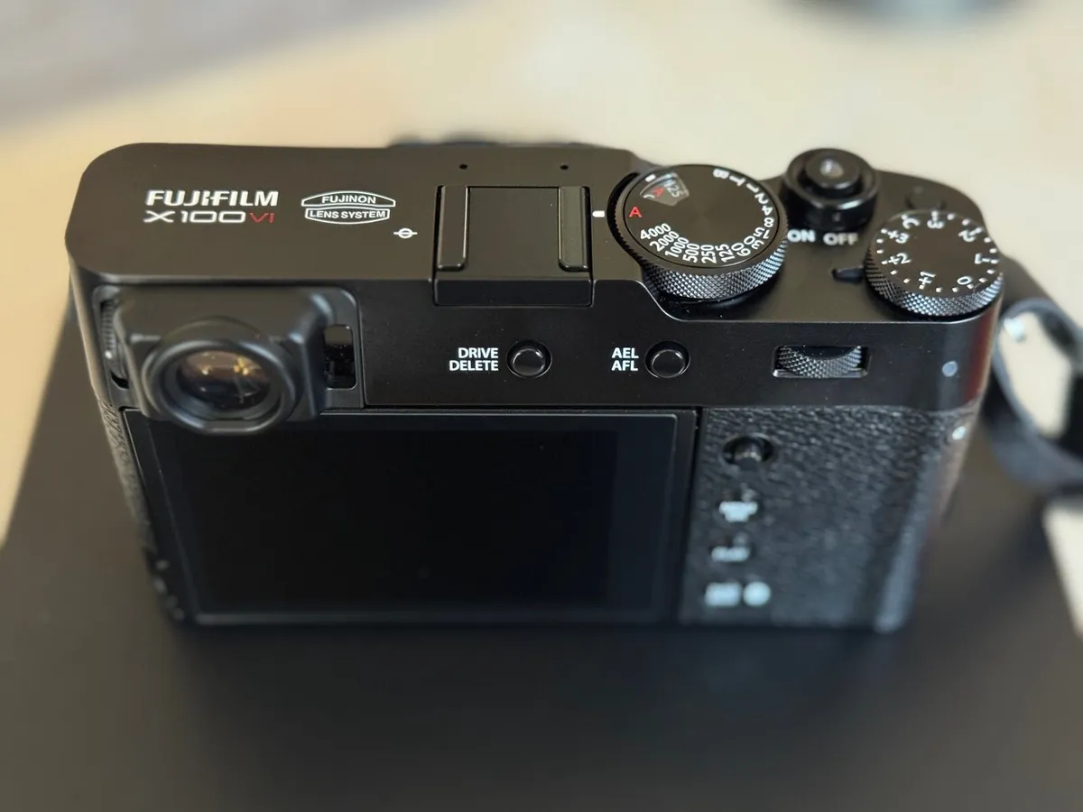 Fujifilm X100iv (BRAND NEW) w/Extras - Image 4