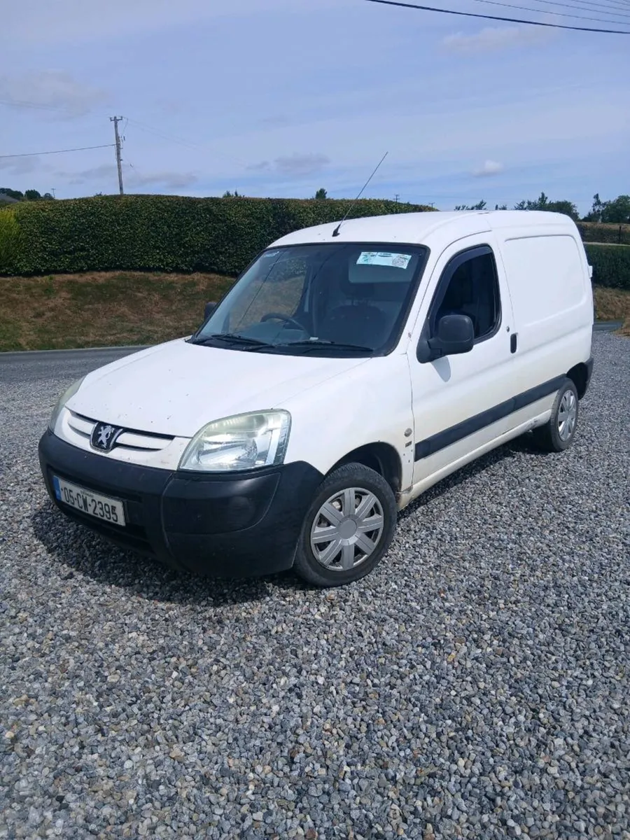 05 peugeot partner taxed and tested - Image 3