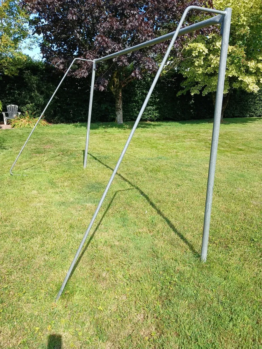 Goal posts - Image 2