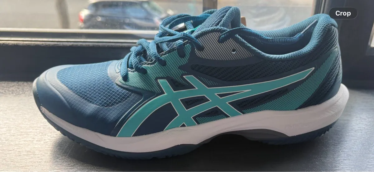 asics runners - Image 1