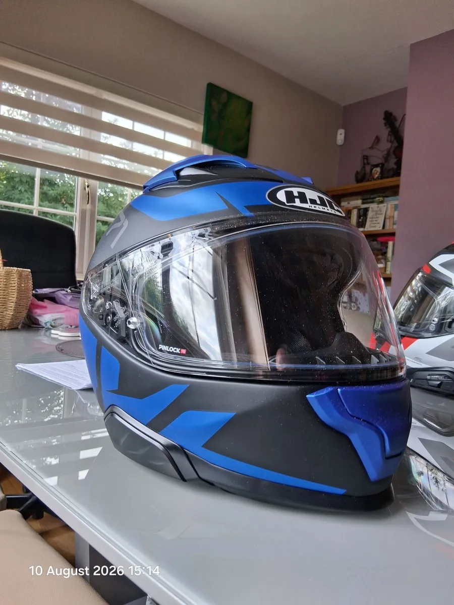 Motorbike Helmets - Image 4