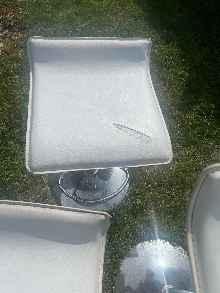 Stool - Image 3