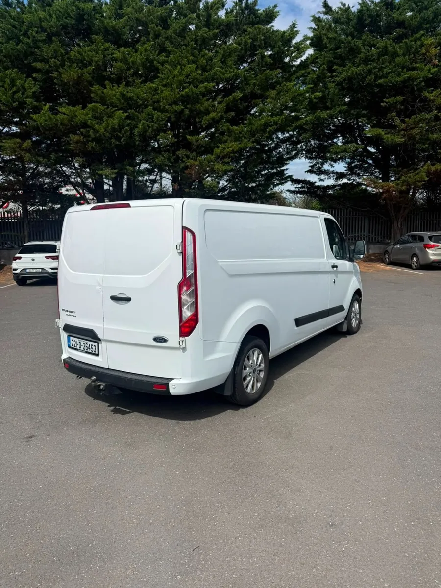 Ford Transit Custom Trend LWB 130HP - Low Mileage - Image 3