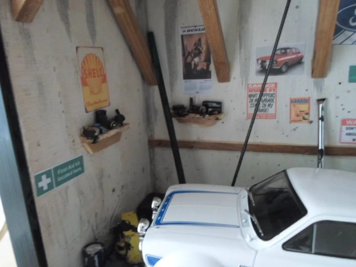 Model Car Garage Ford Escort Mexico Mk1 Unique - Image 2