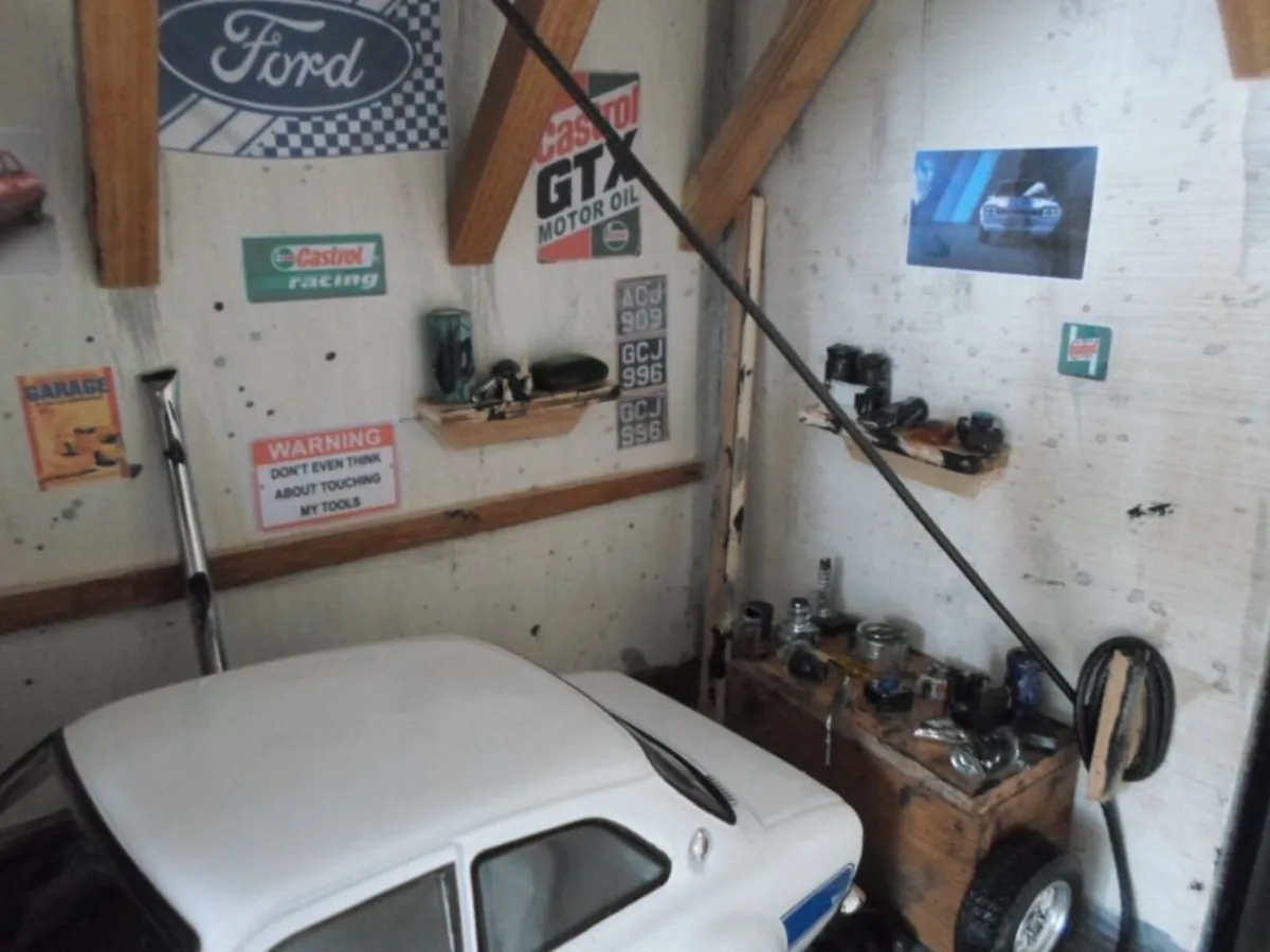 Model Car Garage Ford Escort Mexico Mk1 Unique - Image 3