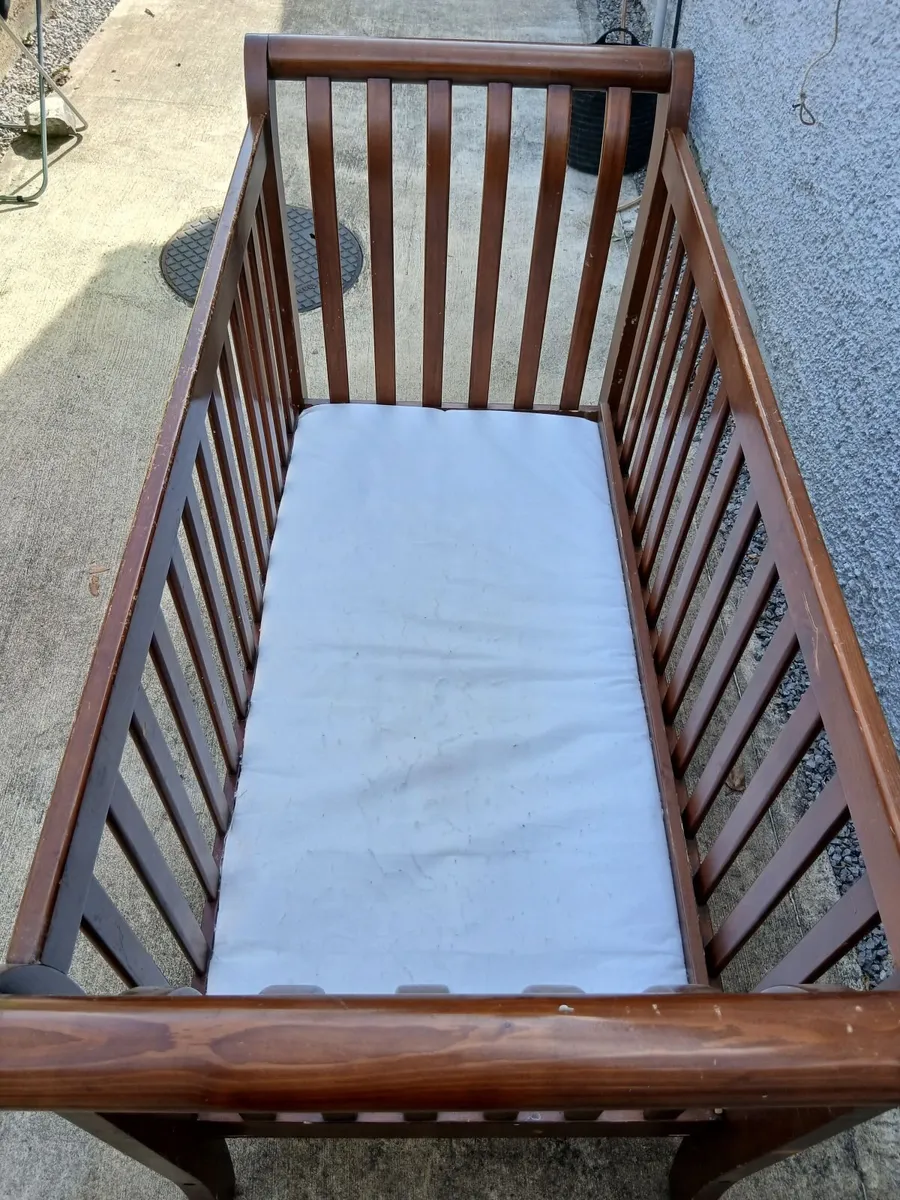 Cotbed - Image 2