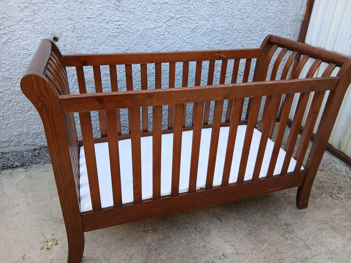 Cotbed - Image 3