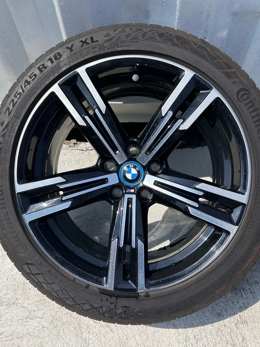 Genuine BMW G30, G20 848M 18” Alloy Wheels - Image 4