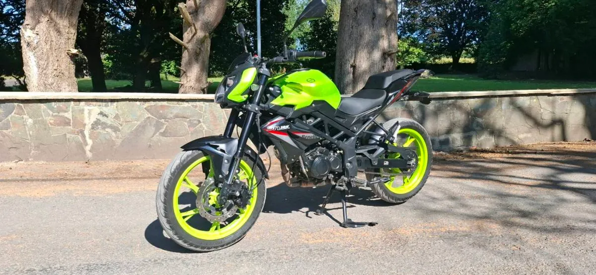 24 Benelli bn 125cc 7k miles, taxed 12-26 - Image 4