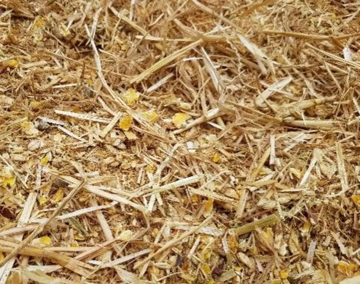 Forage Stretcher Feed/Short Of Grass/Meal/Replacer - Image 2