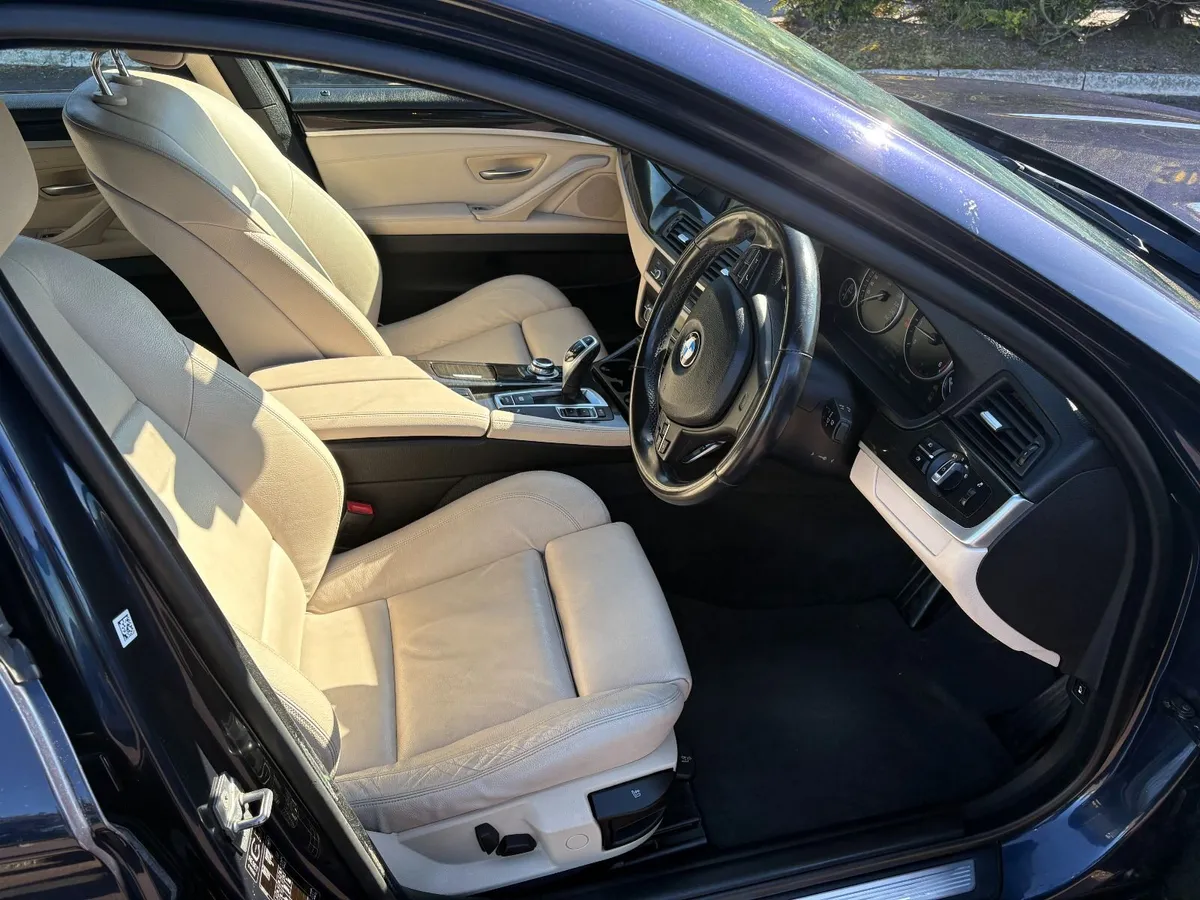 BMW 5 Series M SPORT - Image 2