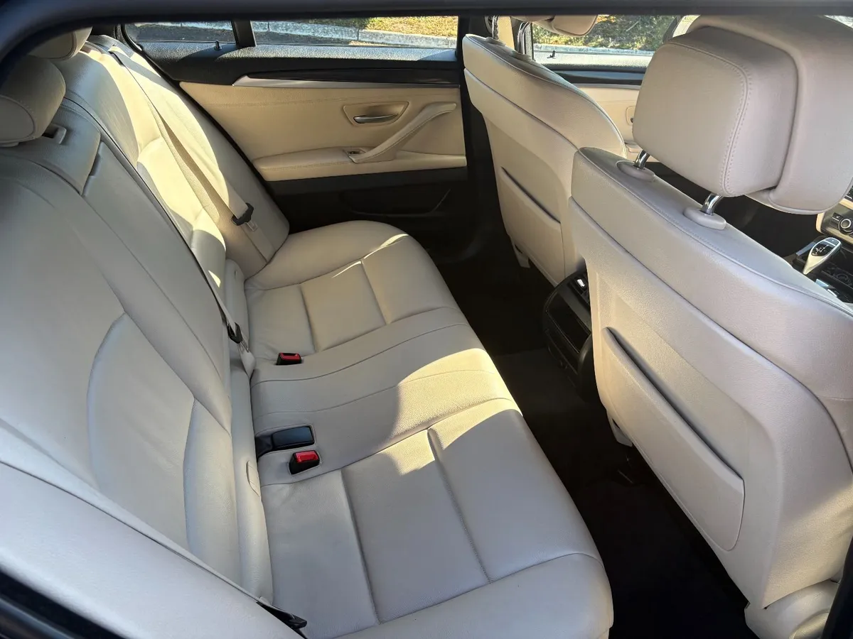 BMW 5 Series M SPORT - Image 3
