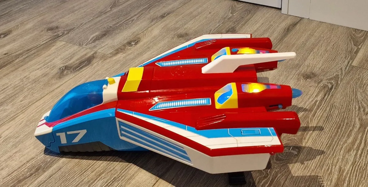 PAW Patrol Mission PAW Mission Cruiser Jet Transfo - Image 1