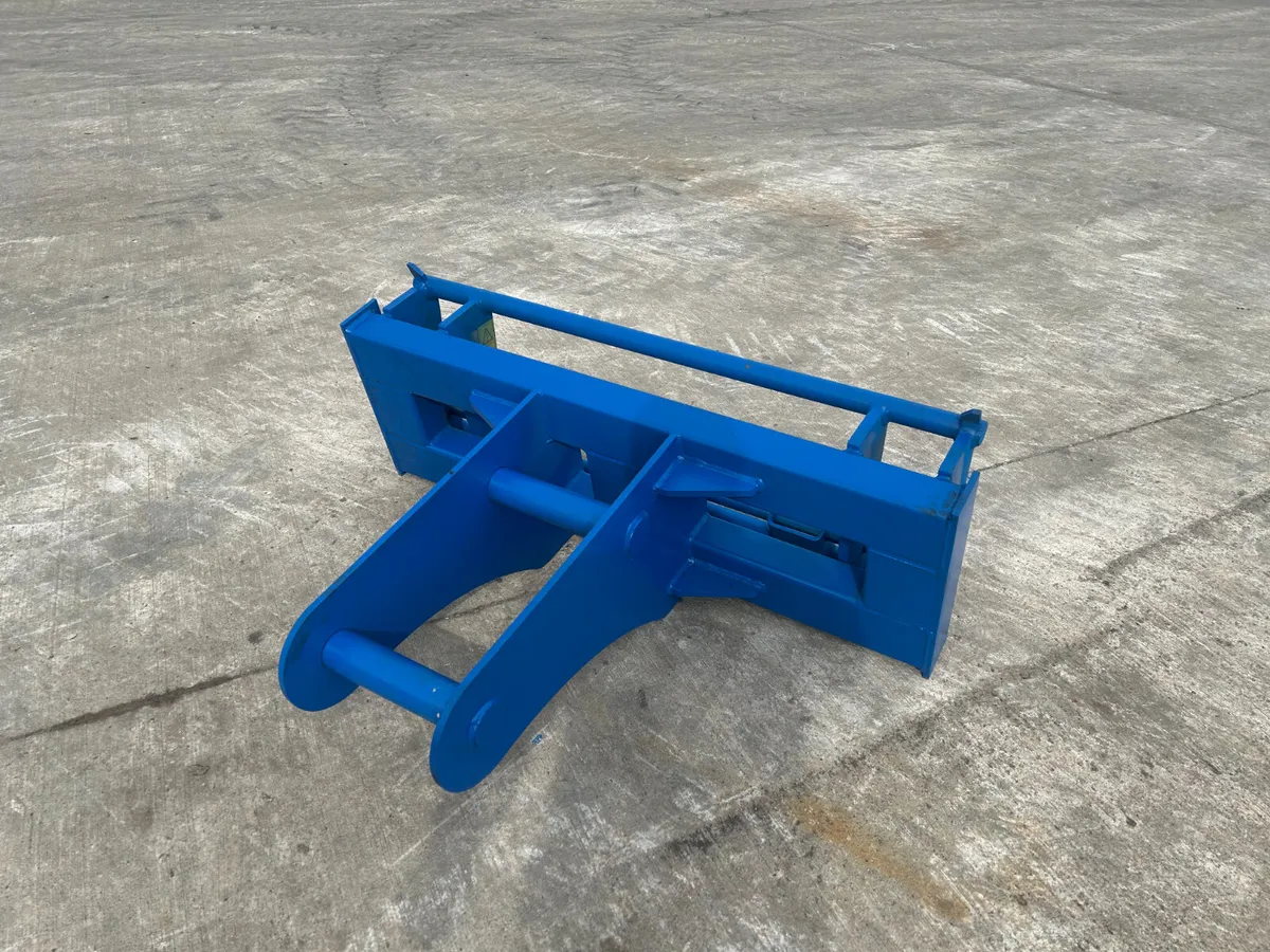 New ((65mm pin)) Euro Implement Adaptor - Image 4