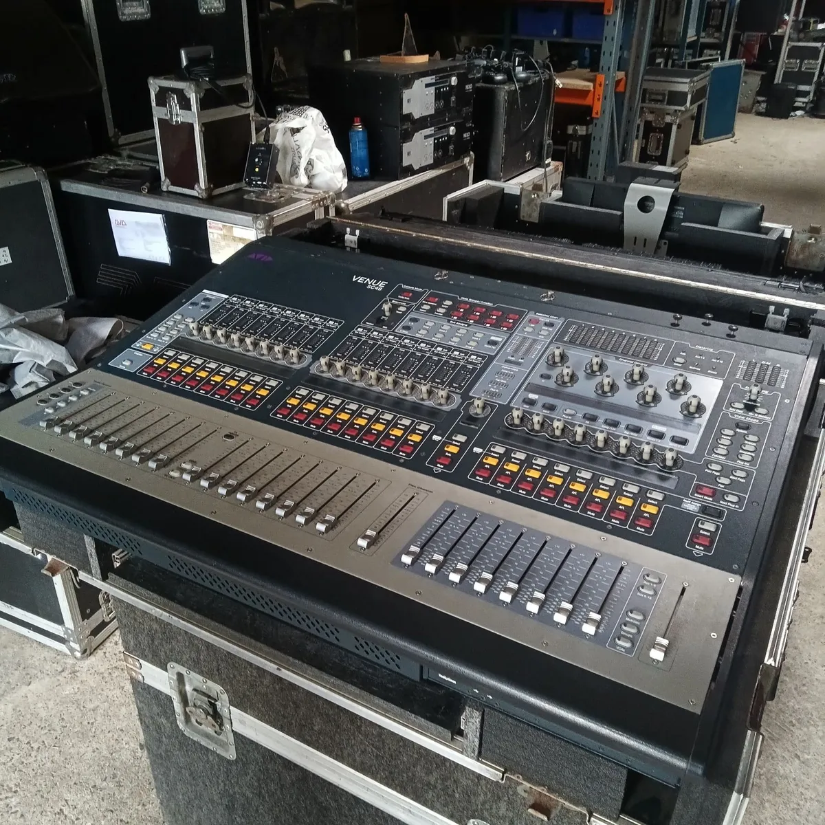 Avid SC48 remote digital mixing console - Image 2