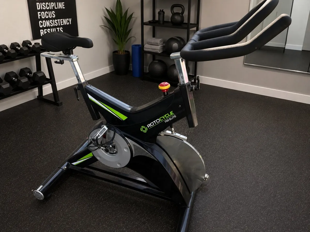 Spin Bike (Rotocycle 750 Elite)