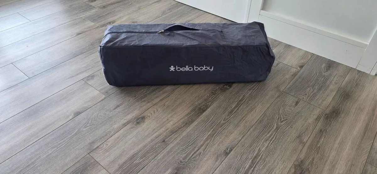 Bella Baby Travel Cot / Playpen with Carry Bag - Image 2