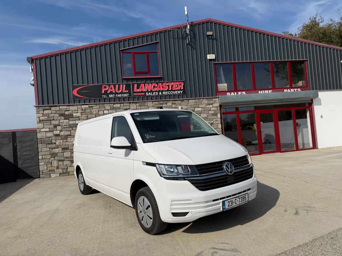 Volkswagen Transporter 2023 - Image 4
