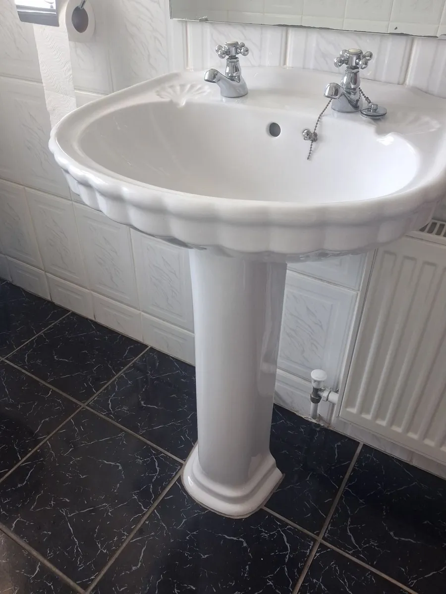 Bathroom - Image 2