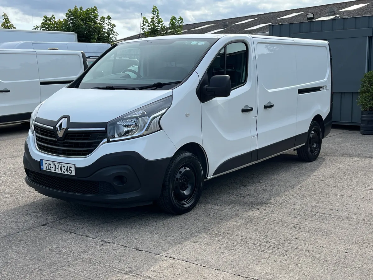 Renault Trafic 2021 - Image 3