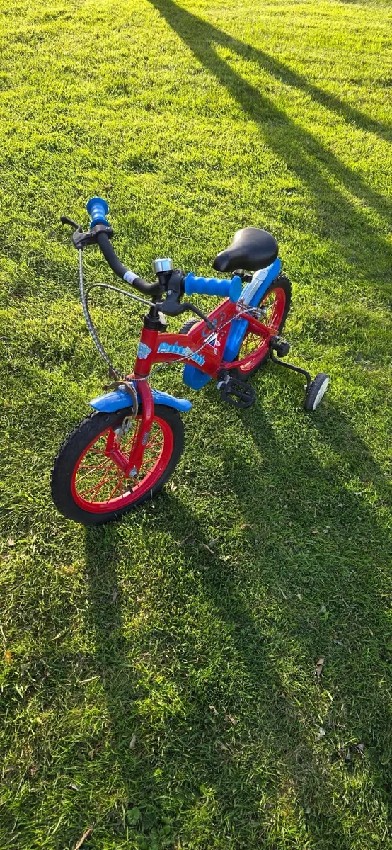 Paw Patrol Kids Bike 14" with Stabilisers - Image 2