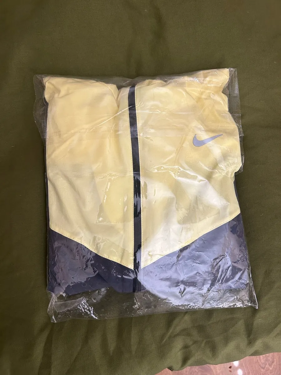Nike Set - Image 2