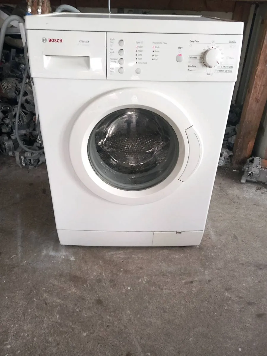 Bosch 7kg washing machine - Image 1