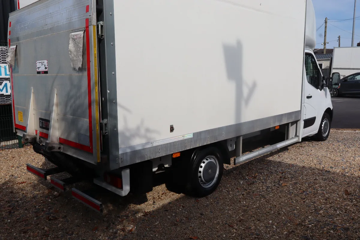 2021 OPEL MOVANO BOX BODY WITH TAIL LIFT - Image 4